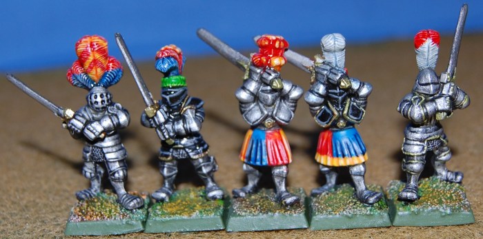 White Knight Minis footknights 4